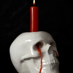 AFT1 CRYING SKULL CANDLE HOLDER