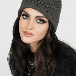 HXC1 Manon Embroidered Fisherman Beanie