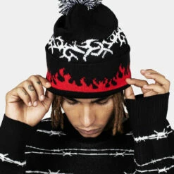 HXC1 Element Pom Pom Beanie -Cheap Disturbia Shop AW22HXC197 Element Pom Pom Beanie 002 800x