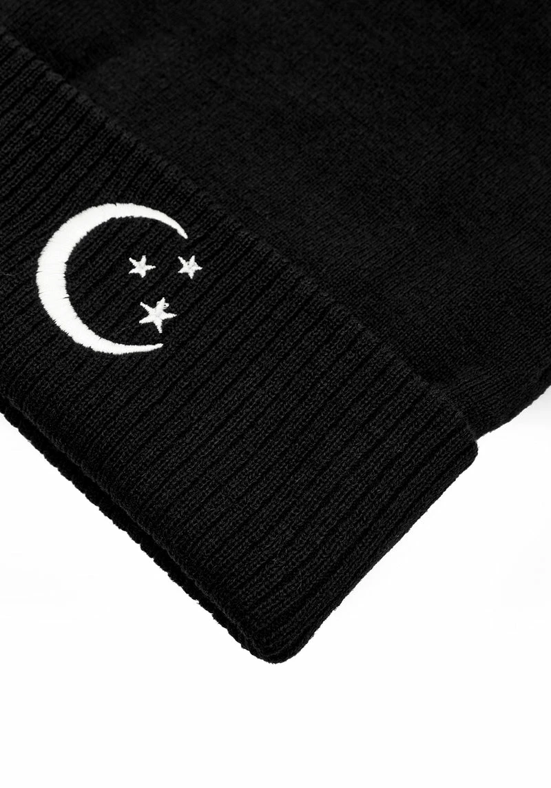HXC1 Natalus Pierced Beanie 6 HXC1 Natalus Pierced Beanie - Image 4
