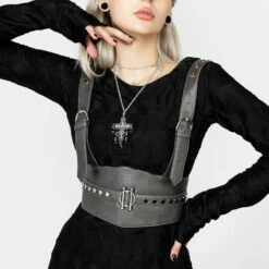YHU1 Ciri Harness 15 YHU1 Ciri Harness -Cheap Disturbia Shop AW22YH90 CIRI HARNESS 002 61bca5ff 94ab 4064 b86c add130b23654 800x