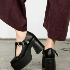 DGH1 RENAISSANCE MARY JANES 11 DGH1 RENAISSANCE MARY JANES -Cheap Disturbia Shop SS21DG150 RENAISSANCE MARY JANES 04 800x