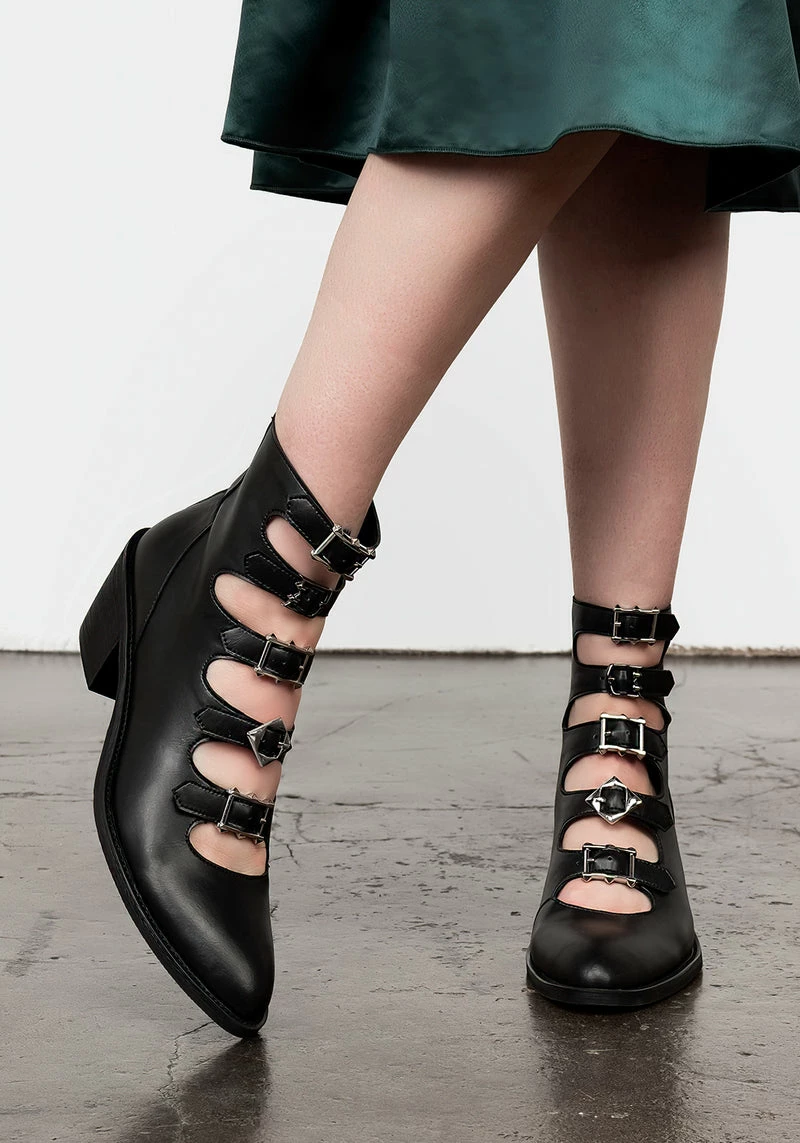 CHI1 BRIDGET BUCKLED BOOTS 4 CHI1 BRIDGET BUCKLED BOOTS - Image 2