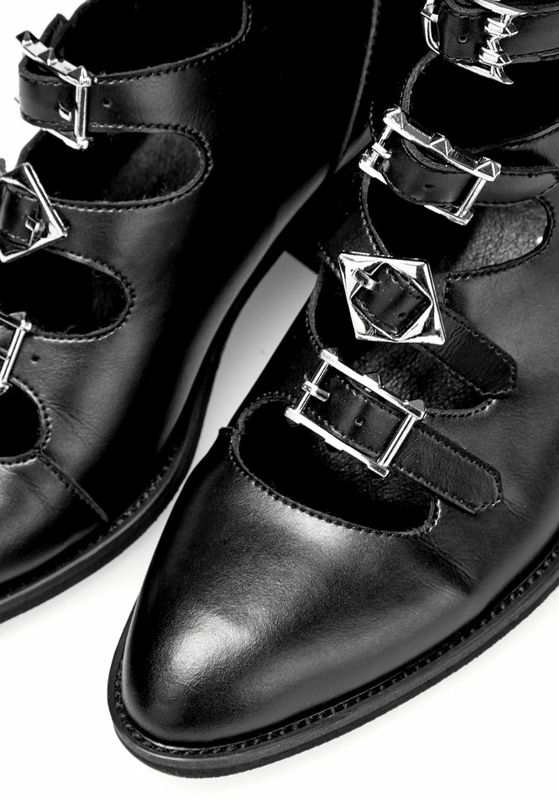 CHI1 BRIDGET BUCKLED BOOTS 6 CHI1 BRIDGET BUCKLED BOOTS - Image 4