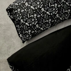 HOM1 Earth Magick Bedding Set (Double) 12 HOM1 Earth Magick Bedding Set (Double) -Cheap Disturbia Shop earth magic single det c13721fd 534c 42be 8eb3 7190eb4fbae3 800x